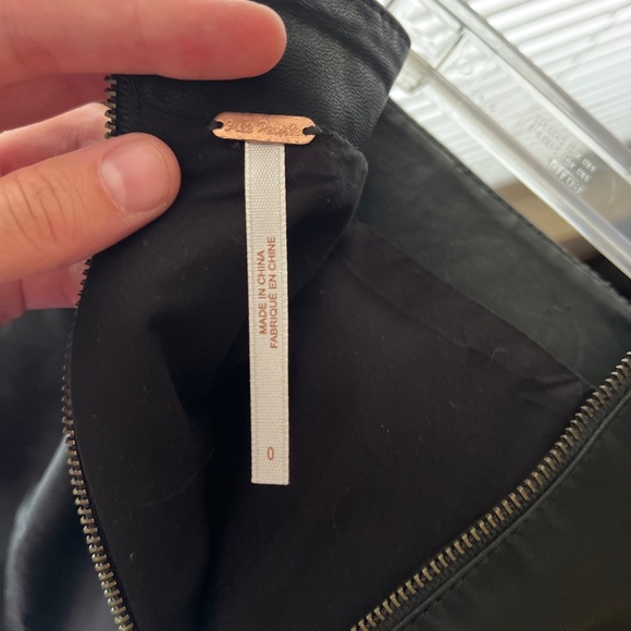Free people leather skirt - Picture 3 of 3